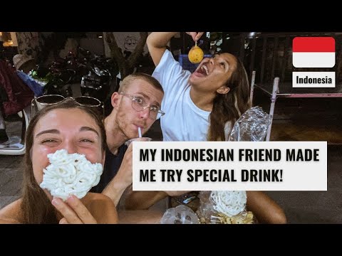 Trying for the first time Durian Milkshake - Berawa Market Bali, Indonesia
