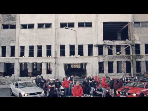 Momo nech si len myslia (OFICIAL VIDEO)