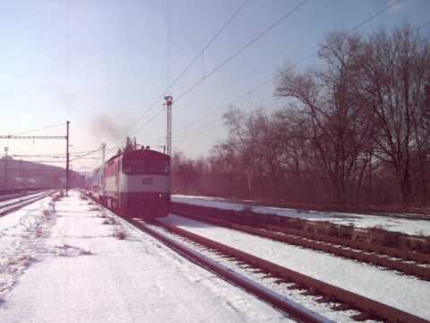 749 146 na čele os. 9058 - Praha Krč - 27.11.2010.
