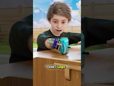 IL RAGAZZO CHE SI È COSTRUITO UN BRACCIO DI LEGO (credits: @zackdfilms)