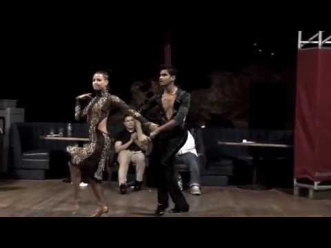 download lagu mp3 mp4 Vmal, download lagu Vmal gratis, unduh video klip Vmal