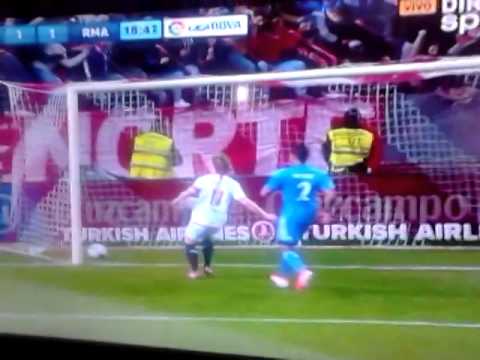 Gol de Bacca al Real Madrid