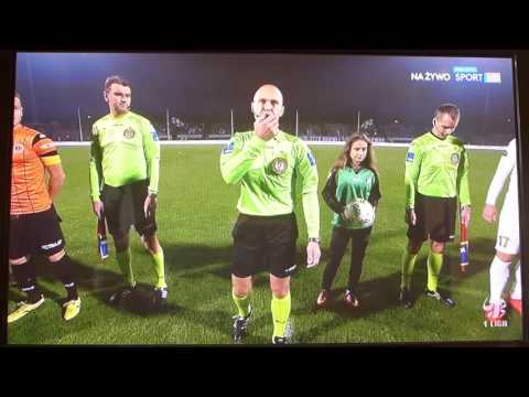 SALOS Dąbrowa Górnicza - wyprowadza zawodników przed meczem Zagłębia Sosnowiec