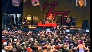 Foo Fighters - This Is A Call (live)