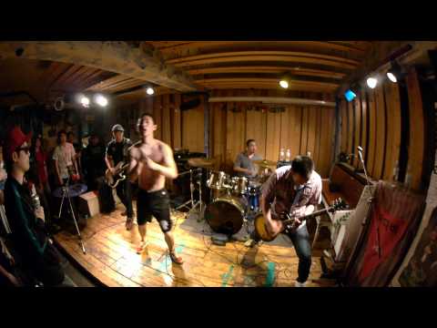 Burn my bridges -3 [6.11.2011 @ BADABIE