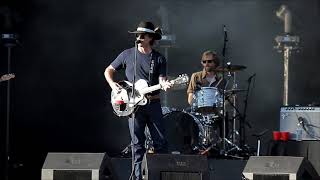 Corb Lund at Rock The Shores 2018: Pour &#39;Em Kinda Strong
