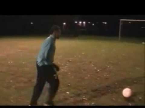 VoetbalinBreda: Latjetrap-competitie aflevering 2: Kasthuran Chelliah, s.v. Advendo