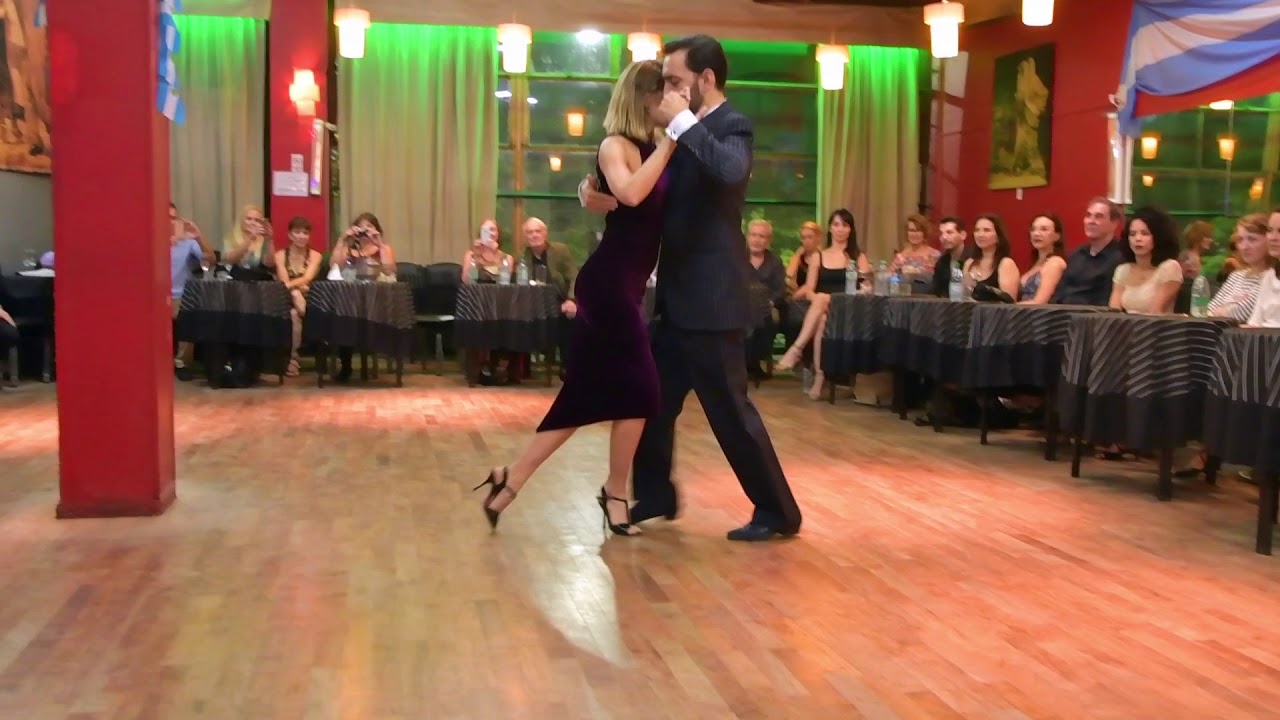 Demian García y Nadia Johnson en Porteño y Bailarin -1