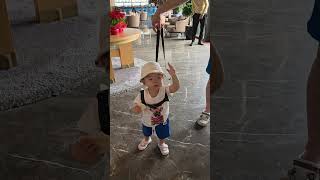 다낭여행중  14개월아기#아기발달 #아기놀이 #가족여행#다낭#베트남