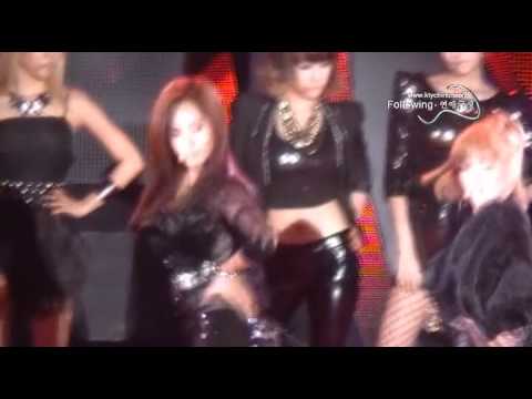 [Fancam] Taeyeon & Yuri :: Oh! & RDR @ 101209 25th GDA