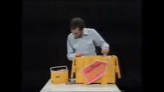 Download lagu Kenny Everett (d.i.y. Bee Gees) mp3 Download lagu Kenny Everett (d.i.y. Bee Gees) mp3