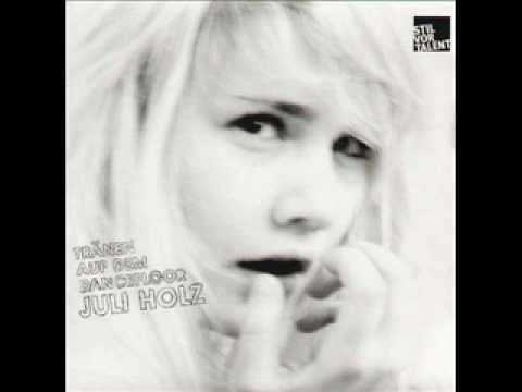 Juli Holz aka. Clara Lost her Mind - Der letzte Tanz