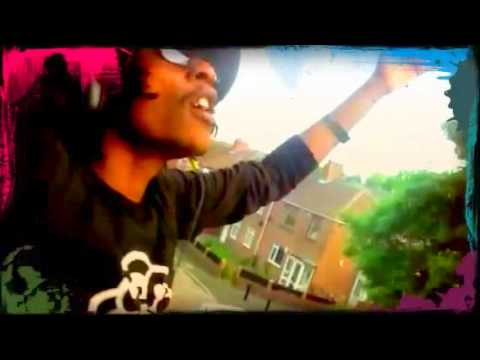 YoungLyttlez on set with Rehab Klothing .