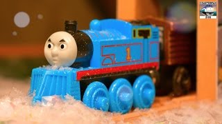 Thomas and Friends Winter Toy Train Adventure!