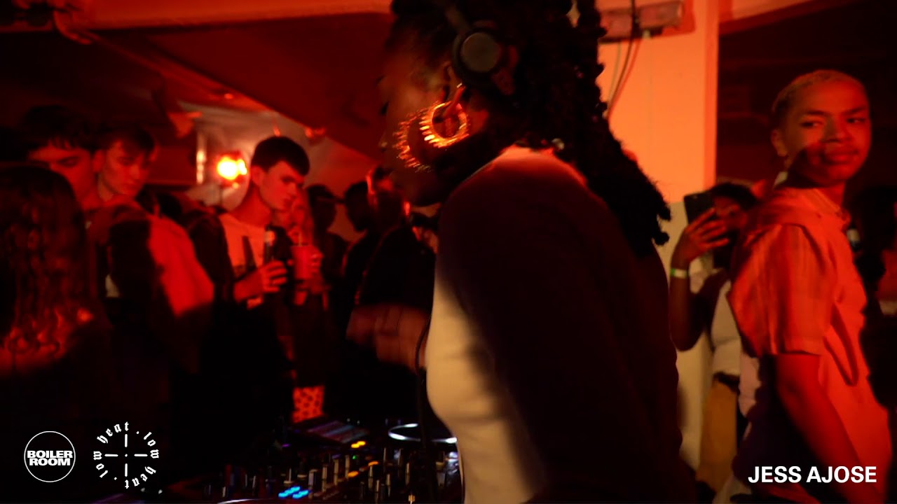 Jess Ajose - Jess Ajose | LOW HEAT London Fashion Week