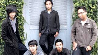 DIVAND-TAK PERNAH KEMBALI-