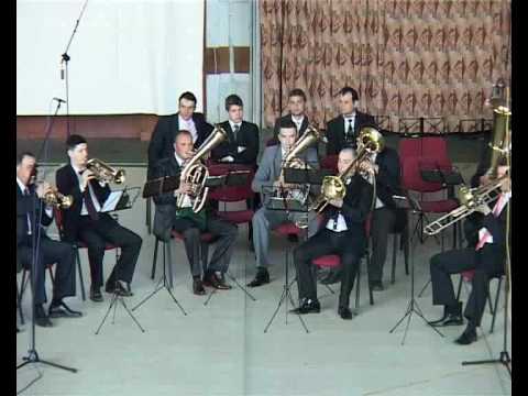 A Mezokeszui Adventista Gyulekezet Fuvoszenekara / Fanfara AZS Chesau 1