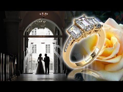 Emerald cut Diamond engagement rings - A spotlight on James allen engagement rings