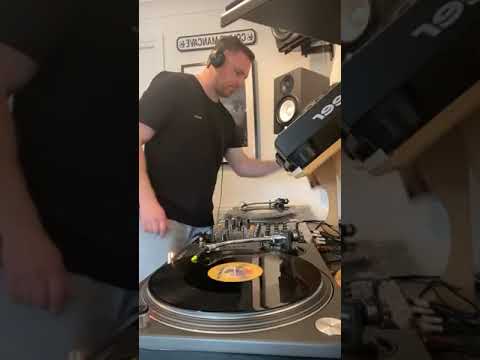 Vocal Happy Hardcore Classics @happyhardcore95to99