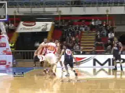 28.03.12 Kosarka, C.zvezda - Vojvodina 91-77.flv