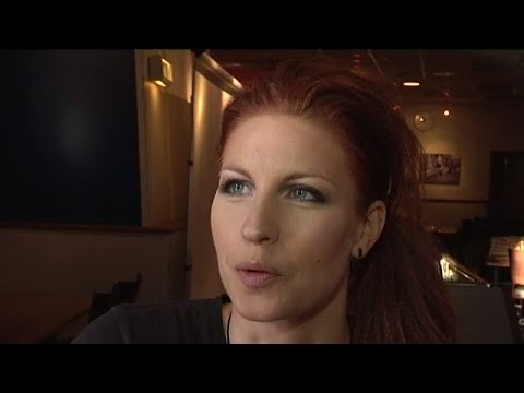 Linda: "Det var som ett fängelse" - Idol Sverige (TV4)
