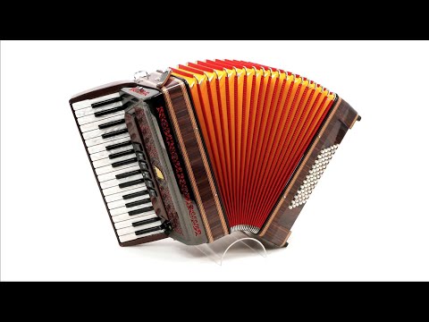 Certified Pre-owned Accordion:  Beltuna Tyrolean  34/72  15 1/2"
