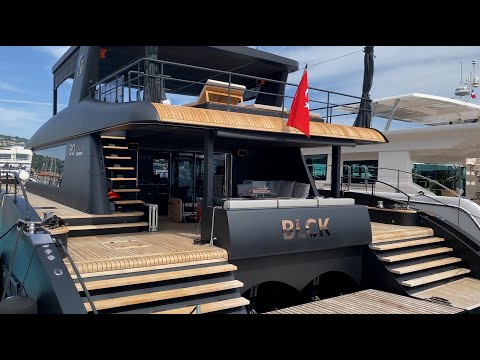 Behind the Scenes: Building the 2022 Cannes Yachting Festival