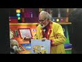 Pop Wheelie Tells Barney And The Kids To Take The Bus For A Spin