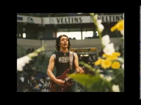 Koma Rewşen - Cane Di Beruke De(Êdî Bes)