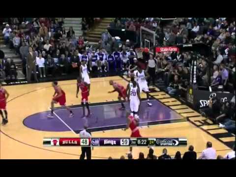 Derrick Rose Highlights vs Kings (11.27.10) [HD]