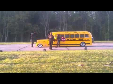 German racewars 2016 ..25000PS Schulbus