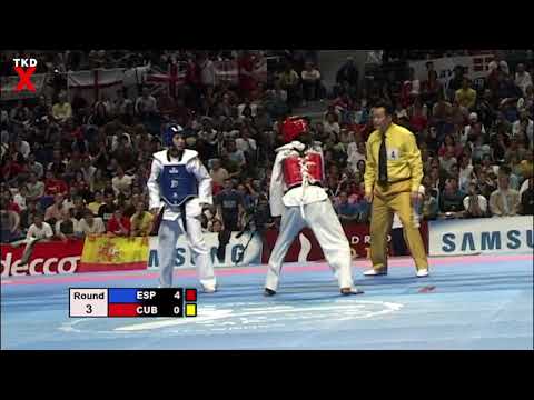 WTF Worlds 2005 Female Fly Weight Semi Final - Brigitte Yagüe (Spain) v Daynelli Montejo (Cuba)