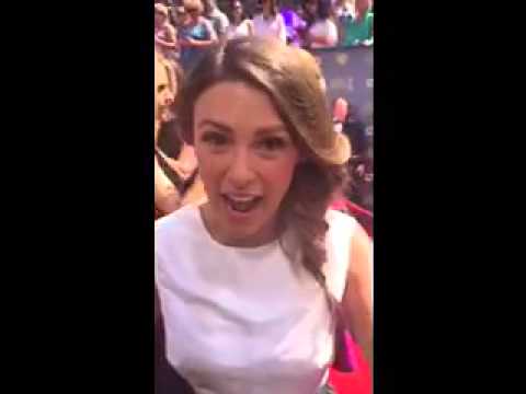 SOAPS.COM RED CARPET: Elizabeth Hendrickson talks Queens Of Drama