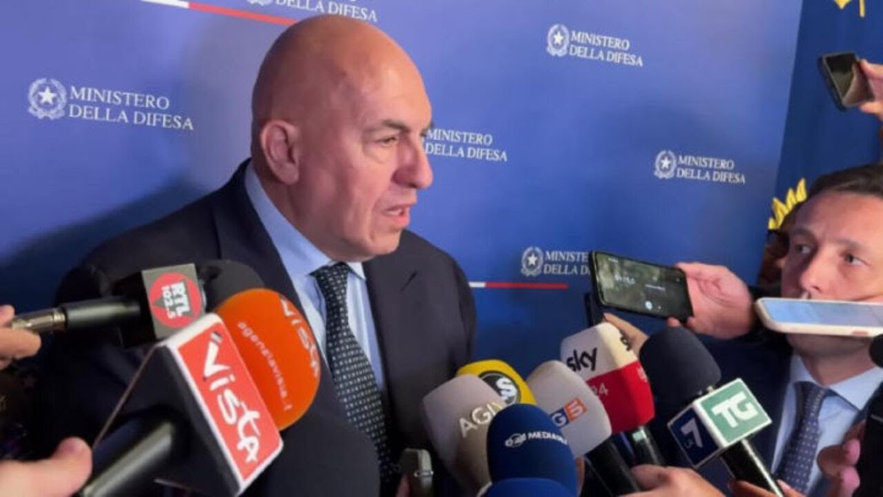 Crosetto: Cacciamine per Hormuz partiranno nei prossimi giorni dalla Sicilia