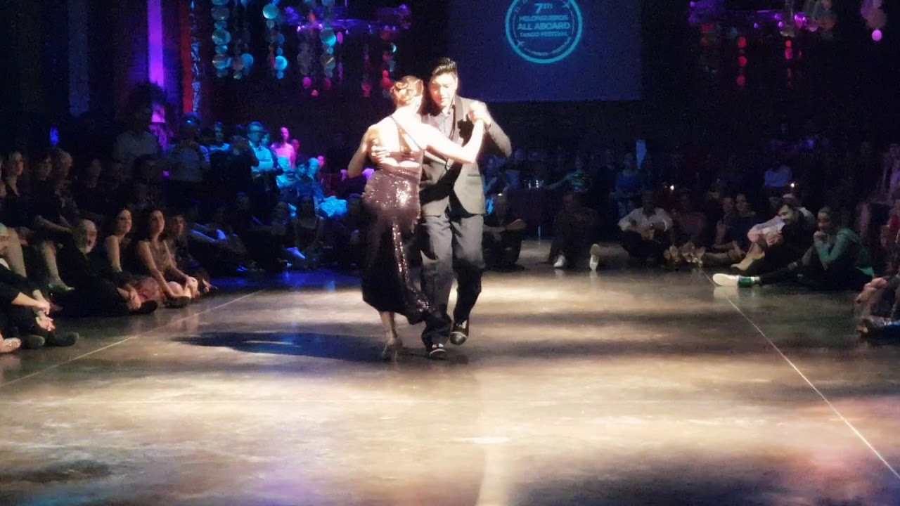 Leo Mosqueda e Carina Lucca  - 2/3