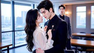 Intern is actually CEO's Secret Wife!Pretend not familiar in public,Bu
