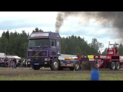 Volvo F16 Truck Pulling