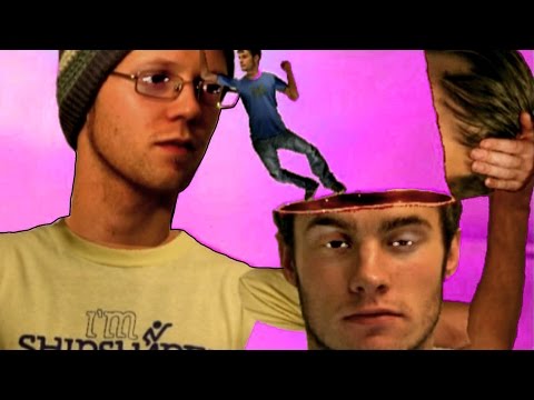 Travelling Mind - Grape Digging Sharon Fruits