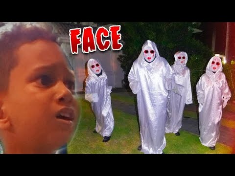 O FACE APARECEU   Duas vezes na  Mesma semana e flagramos eles Fugindo MUITO  BIZARRO