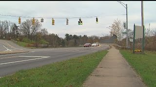 Mahoning Avenue bridge reopens