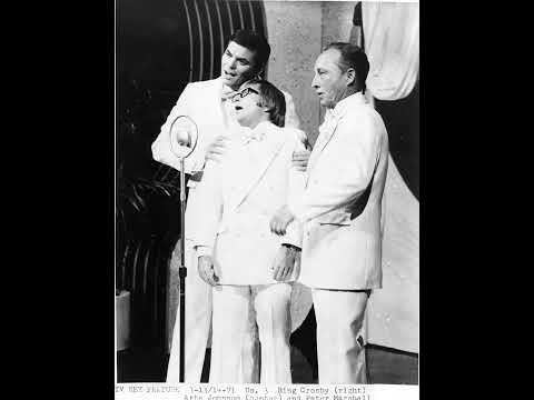 So The Bluebirds & The Blackbirds Got Together - Bing Crosby,  Peter Marshall, & Arte Johnson 1971
