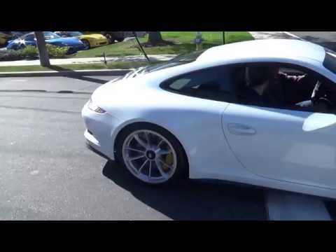 Porsche 911R Acceleration
