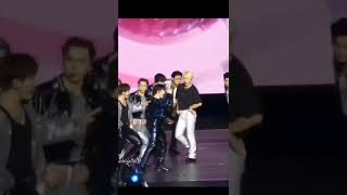 Download lagu Dino changed the choreo to surprise woozi 😳 #dino #woozi #svt mp3