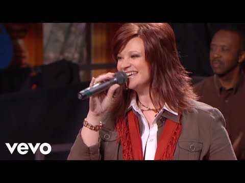 Charlotte Ritchie, Jeff & Sheri Easter - In Everything Give Thanks (Live)