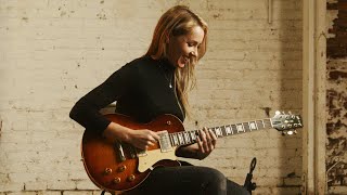 Video thumbnail for Arianna Powell Performs with the Heritage Custom Core H-150 Artisan Aged by Heritage Guitars