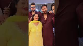 ❣️#mixes Ajay Devgan with his full family 💕🌟😘 Veeru Devgan father !! Mother and wife #family