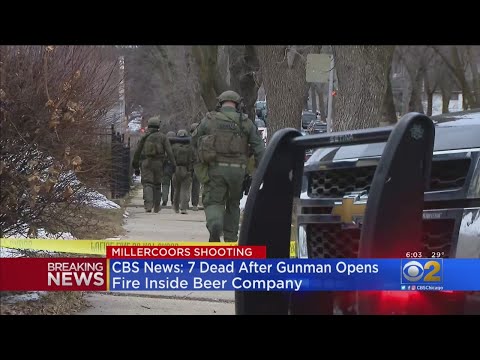 ミルウォーキーの大規模な撮影のシーンの周りのアラームと恐怖 (Alarm And Fear Around Scene Of Milwaukee Mass Shooting)