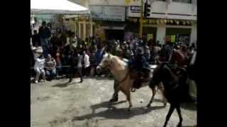preview picture of video 'El Paseo del Chagra en Machachi 2012'