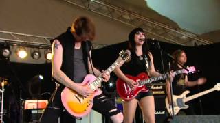 Skarlett Riot - Rock 'n' Roll Queen live at Reading Festival 2013