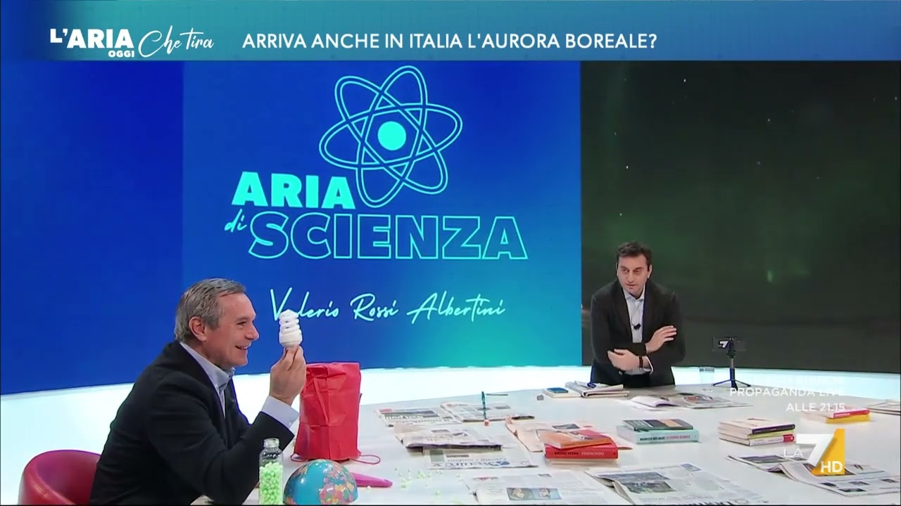Aurora boreale, il fisico Valerio Rossi Albertini: "Occasionalmente è visibile anche alle ...